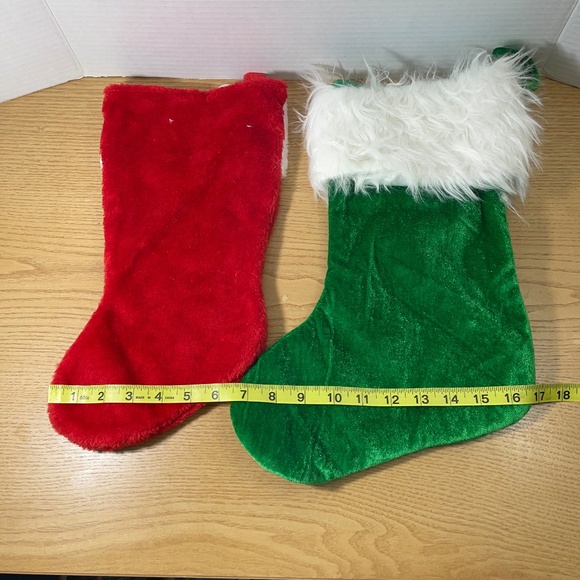 Pet Christmas Stockings Paw Print Dog Cat Set of 2 Red & Green Hobby Lobby New - Picture 5 of 7